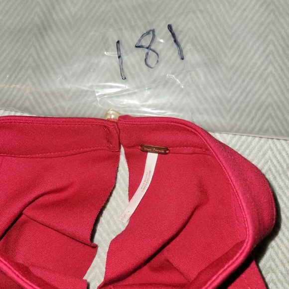 Free People NWT Red Cold Shoulder Dress size Large - Picture 8 of 8